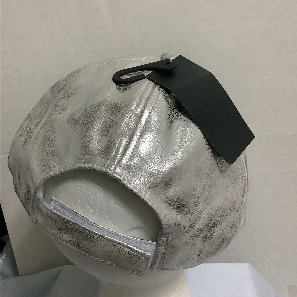 SOLD-Marcus Adler Cap - Picture 7 of 7